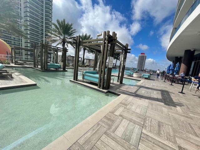 Stay At The Top With Amazing Views By Rent4Us Hollywood Buitenkant foto