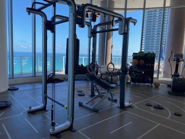Stay At The Top With Amazing Views By Rent4Us Hollywood Buitenkant foto